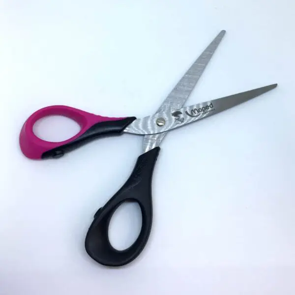 Kinderschere Sensoft 3D für Linkshänder von Maped (16 cm) in pink-schwarz - Image 2