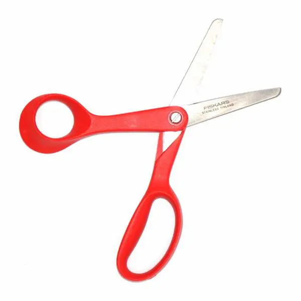 Kinderschere Kids Classic für Linkshänder von FISKARS (13 cm) – Bild 2