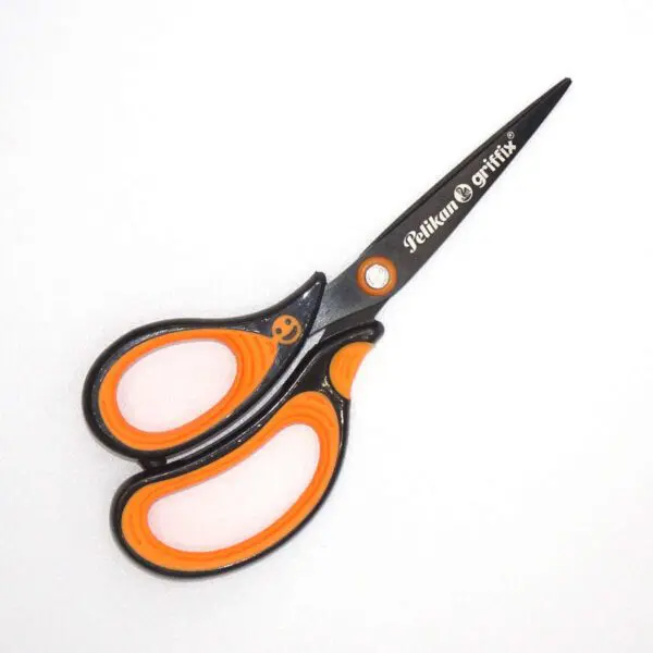 Schulschere griffix spitz für Linkshänder von Pelikan (14.2 cm) in neon black
