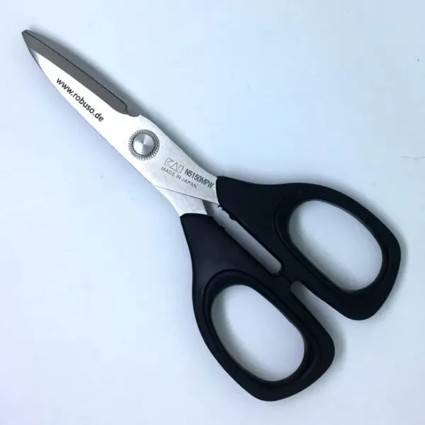 Allzweckschere von KAI (14.5 cm)