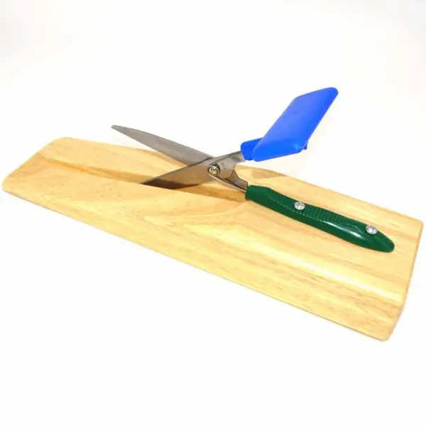 Tischschere mit Holzsockel für Erwachsene von PETA - Image 2