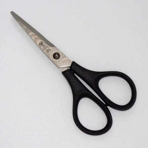 Bart- und Nasenhaarschere von Paul (10.4 cm) in schwarz