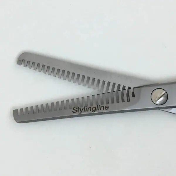 Effilierschere mit Fingerhaken von Remos (15.5 cm) - Image 2