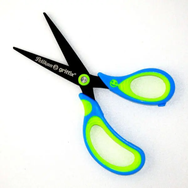 Schulschere griffix spitz von Pelikan (14.2 cm) in neonfresh blue - Image 2