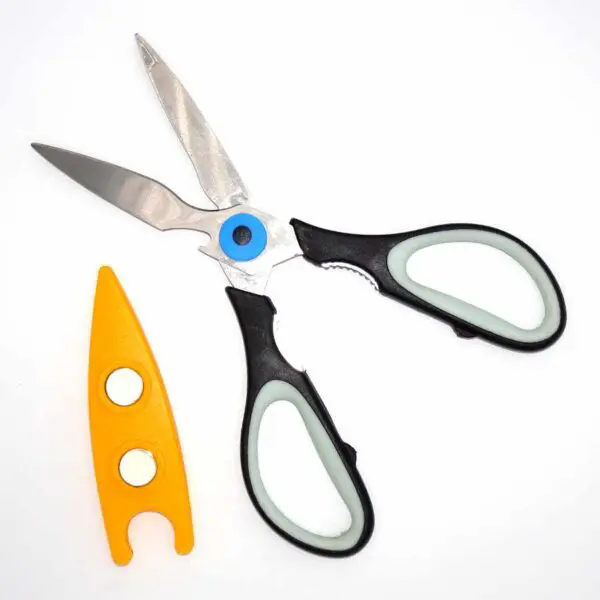 Küchenschere Tukan von Kikkerland (20.8 cm) - Image 4