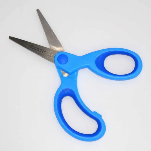 Kinderschere Softgrip von Westcott (13 cm) in blau - Image 3