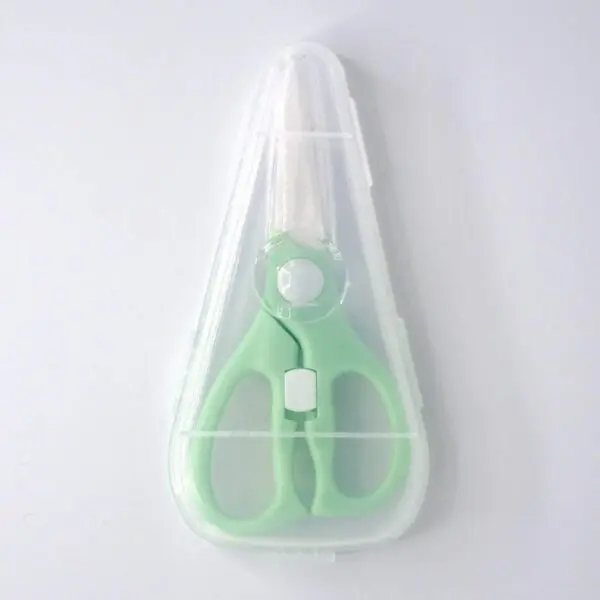 Keramikschere für Lebensmittel (15.5 cm) in hellgrün und weiss - Image 4