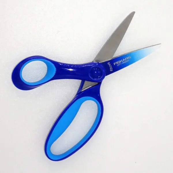 Kinderschere Ombré für Linkshänder von Fiskars (15 cm) blau - Image 2